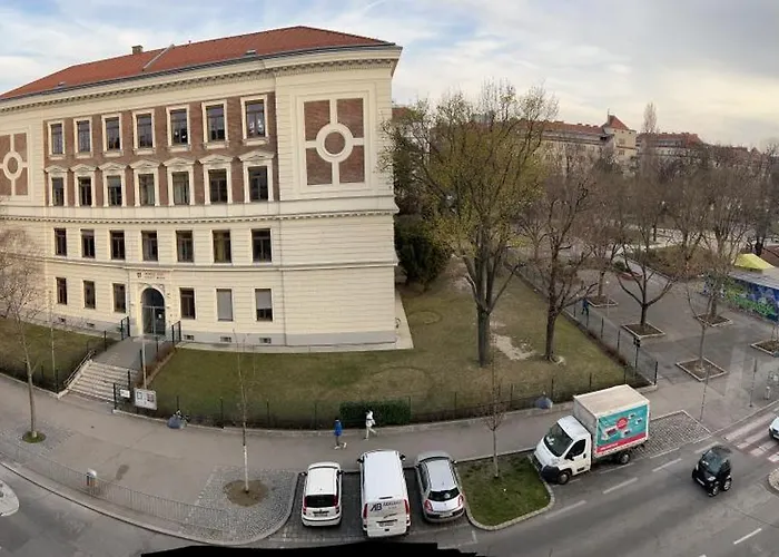 Apartment Turquoise Inspired Deluxe Centrally Located Vienna